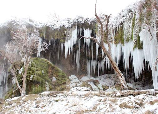 آبشار زیبای آسیاب ارس یخ زد